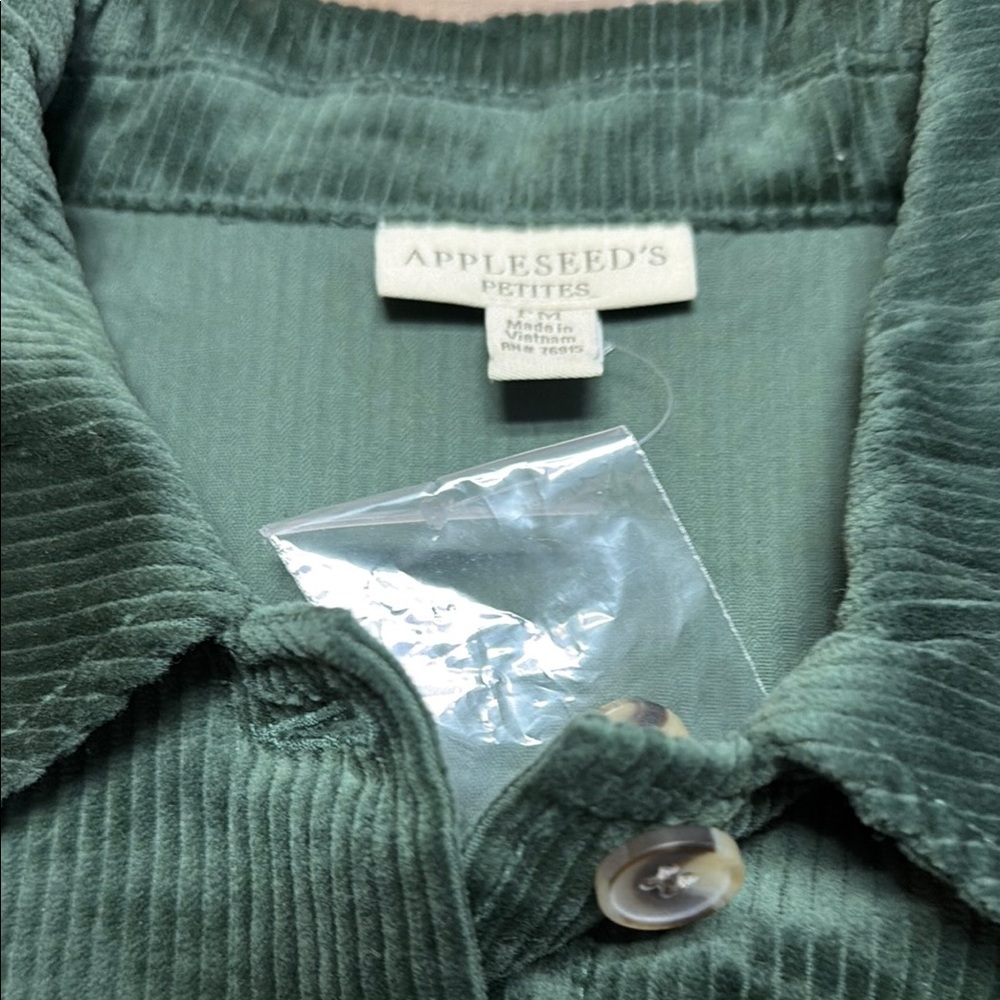 Appleseeds Jacket Womans M Petites Green Corduroy Casual Shacket Button Up NWT - Picture 4 of 10